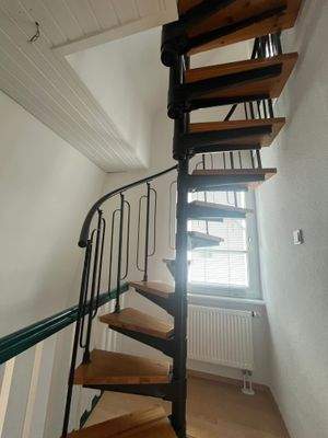 Treppe zum DG / Wohnung