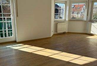 Wohnzimmer mit Erker