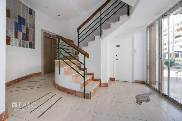 Treppenhaus / Staircase / Escalera / Hueco de escalera