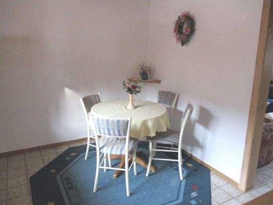 OG Esszimmer 4 1a.JPG