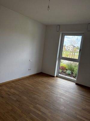 25-10-02 12-36-32 3197