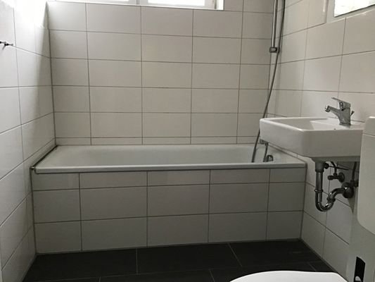 3 Badezimmer