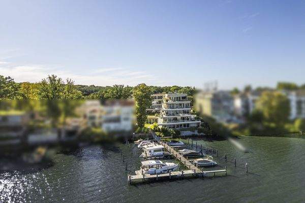 Außenbild von der Wasserseite