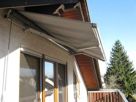 Balkon mit Markise