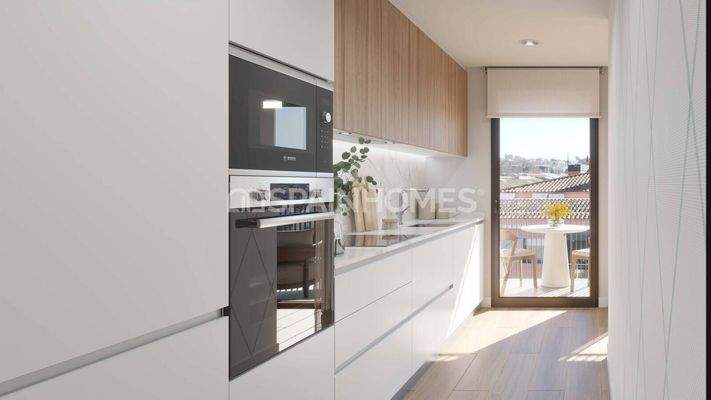 Flats in a Central Location near Costa Brava in Girona