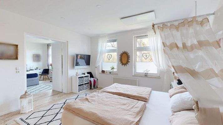 2 Schlafzimmer Haupthaus