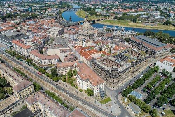 275_Q3_190730_Visu_Mikrolage_CZ-Visual