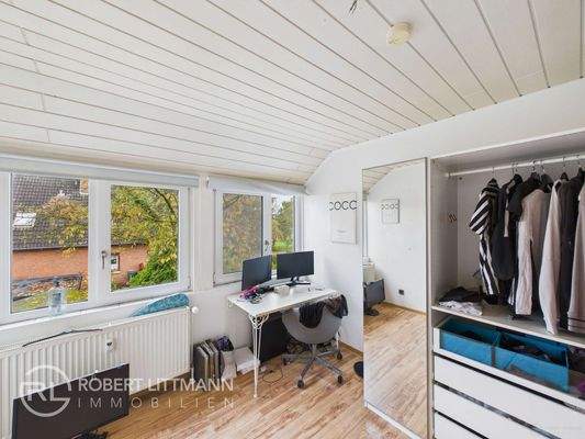 Büro/Ankleidezimmer