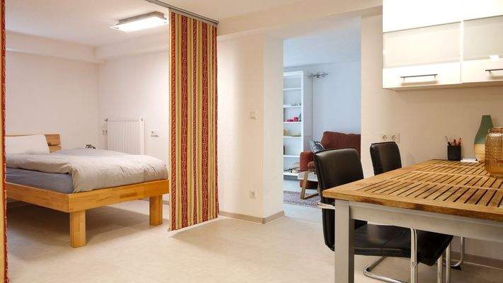 168 Tisch (1 von 1).jpg