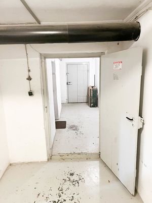 Keller