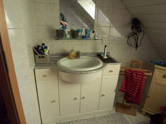 Bad Waschtisch.JPG