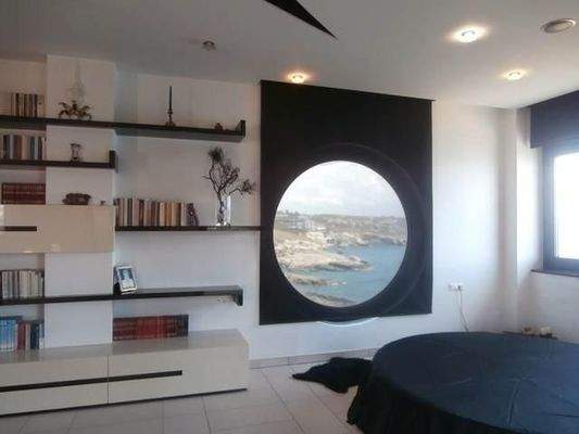 Kreta, Akrotiri: Villa in einzigartiger Lage mit Blick auf die Bucht zu verkaufen