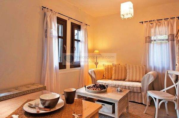 Andromachi House (2)