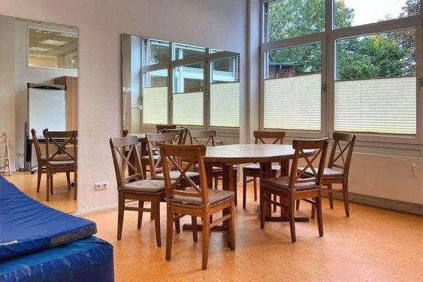 GE EG 0-1 Besprechungsraum