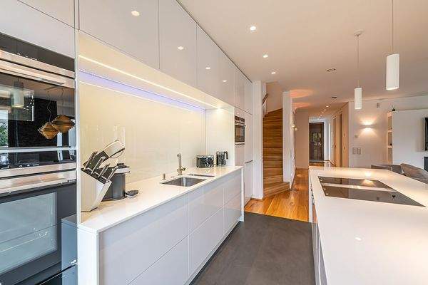 Einbauküche mit hochwertigem Equipment