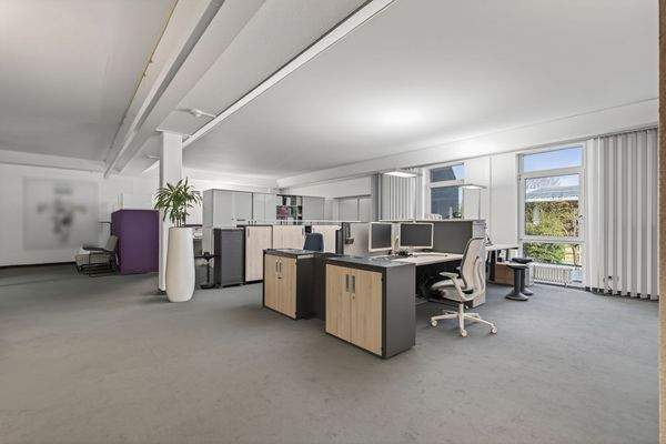 Büroteil - offene Fläche