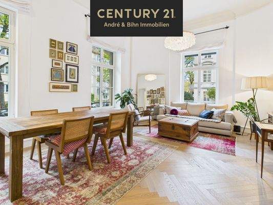 Großzügiger Wohn- und Essbereich