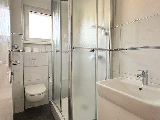 Duschbad mit Fenster