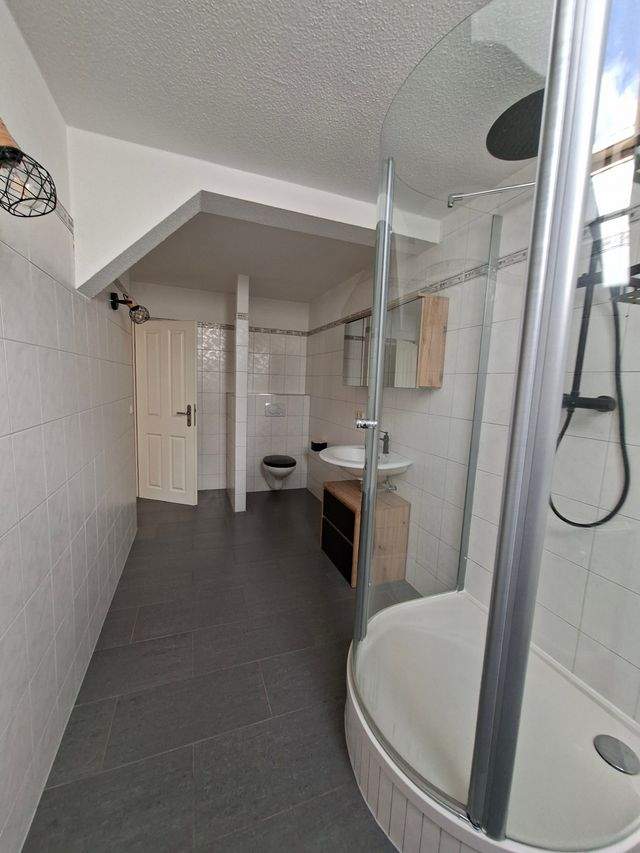 Helle 2 Raum Dachgeschosswohnung nach Renovierung zu vermieten - Foto 4