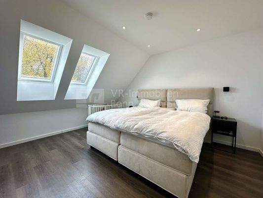 Schlafzimmer mit Ankleide