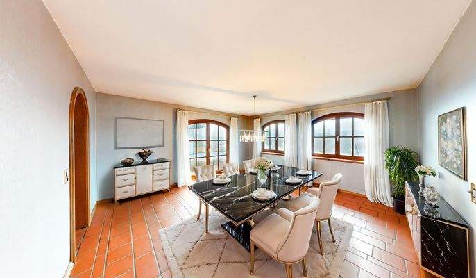 Esszimmer EG (Einrichtungsbeispiel)