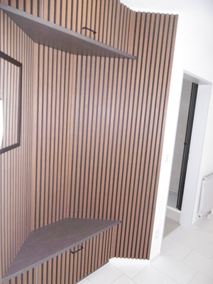 Garderobe Bild 1.1.png