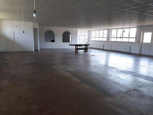 Großraumbüro - Atelier- Werkstatt 