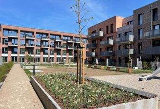 Innenhof mit Blick auf Haus I 