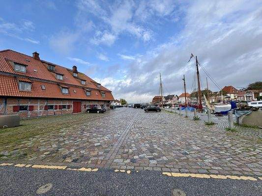 Zufahrt zum Hospital Quartier