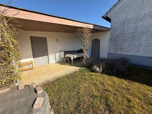 überdachter Freisitz