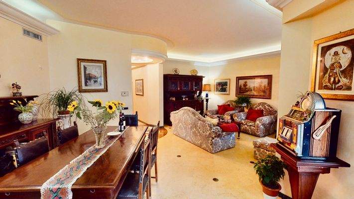 appartamento-in-vendita-Sanremo-lusso-garage-doppio-giardino-cucina-all'aperto