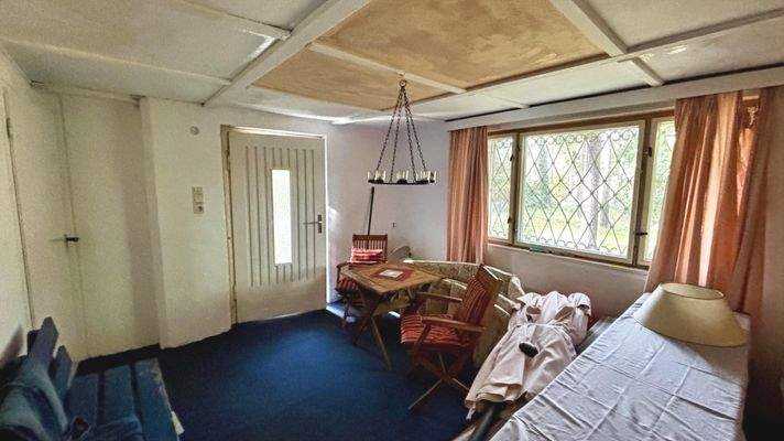 Wohnzimmer & Eingang