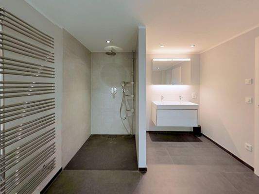 EG Badezimmer en Suite