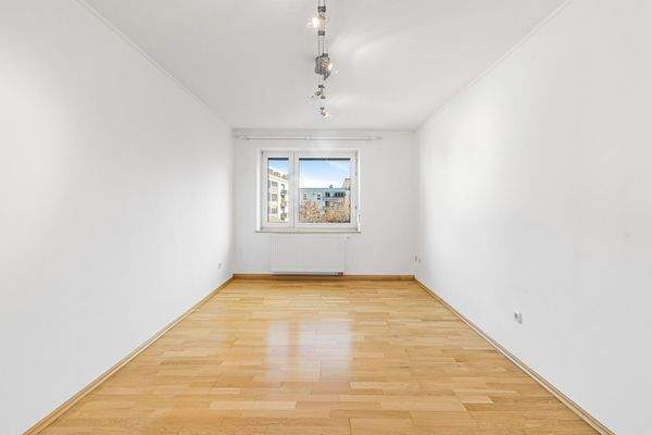 Kinderzimmer / Büro