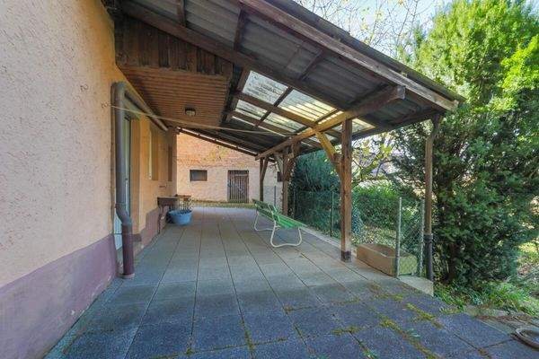 Überdachter Sitzplatz/Terrasse