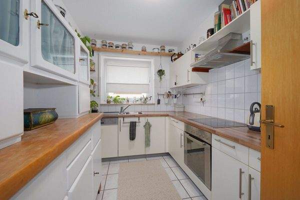 Küche EG 2-Zi.-Whg. rechts