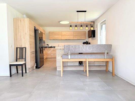 Offene Küchenlösung mit Theke