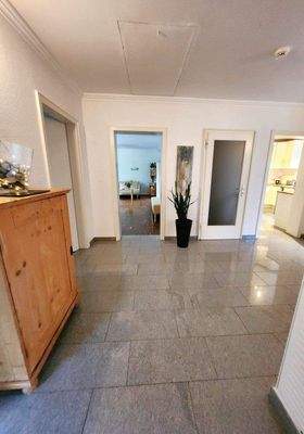 DIELE HAUPTWOHNUNG 1.OG