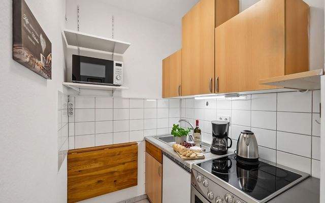 Wohnen auf Zeit Wiesbaden Kanzelstr möbliert mieten bei urbanbnb (12).jpeg