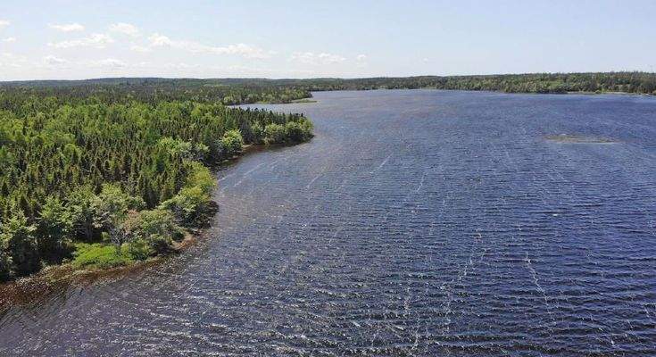 Cape Breton - Wunderschönes 11-Hektar-Areal mit 23