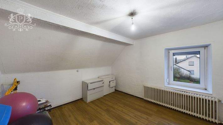 CAM01984G0-PR0440-STILL021