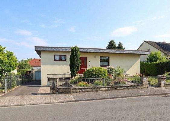 Außenansicht (saisonale Anpassung durch KI)