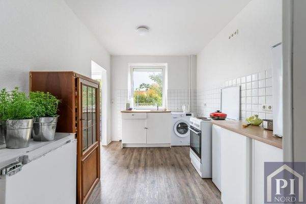 Küche mit Designboden (2023)