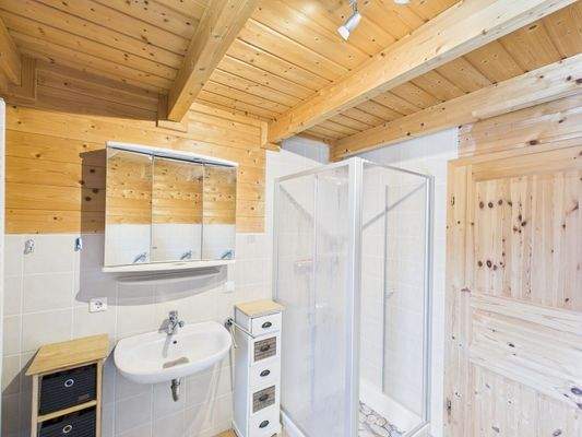 CAM03784G0-PR0073-STILL015