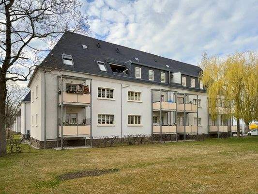 Rückseite mit Balkonen