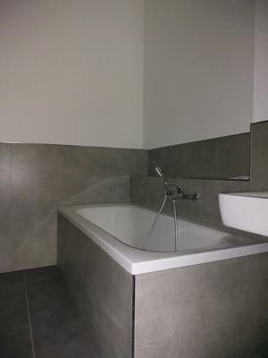 Bad-Badewanne.jpg