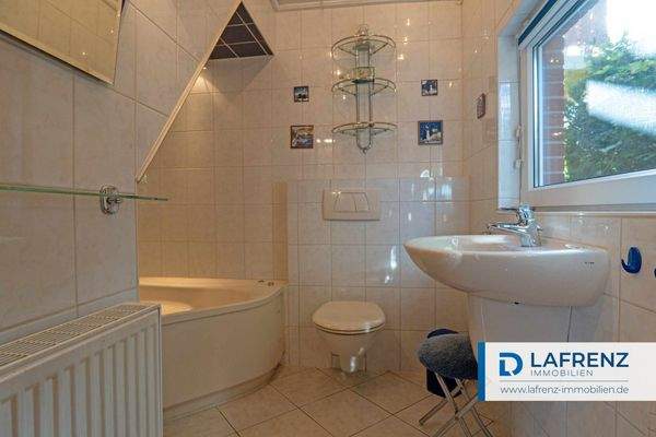 Badezimmer im Erdgeschoss