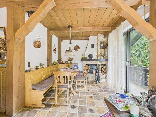 CAM01223G0-PR0152-STILL035