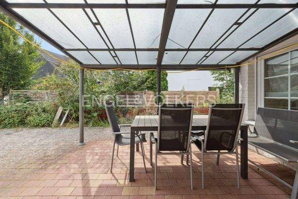 Überdachte Terrasse