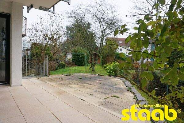 Terrasse (Süd-Osten)